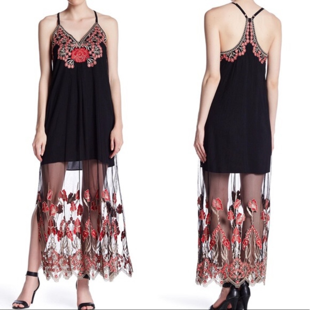 Alice & Olivia Sally Floral Embroidered Maxi